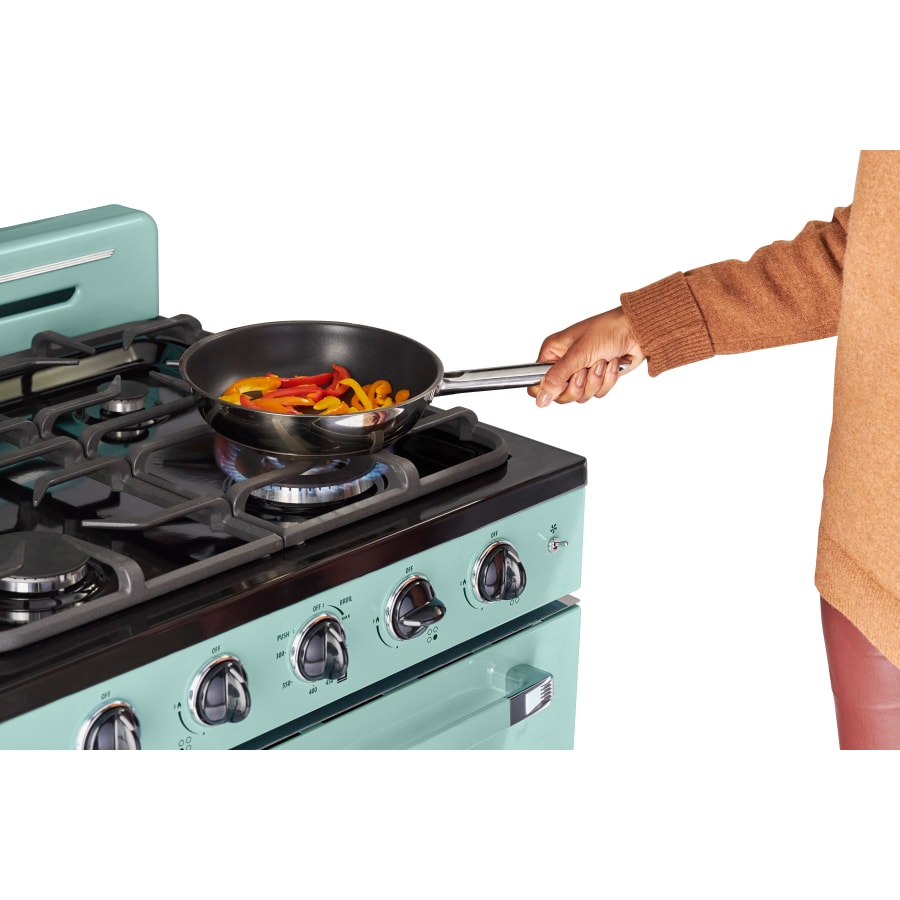 Unique Appliances Classic Retro 30 Inch Wide 3.9 Cu. Ft. Free Standing Gas Range with Power Burner - Cookingdom